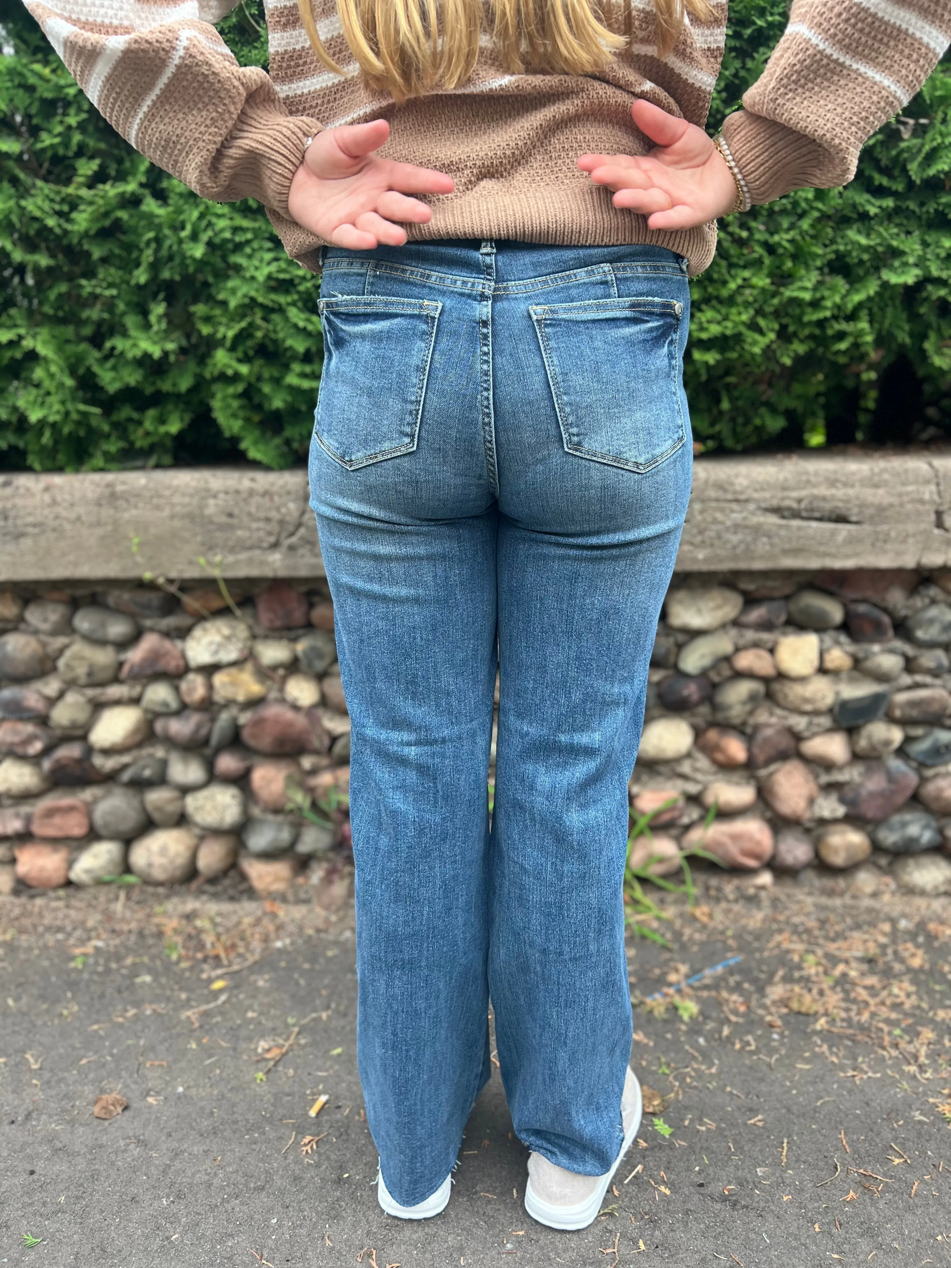 Judy Blue Mid Rise Vintage Straight Jean